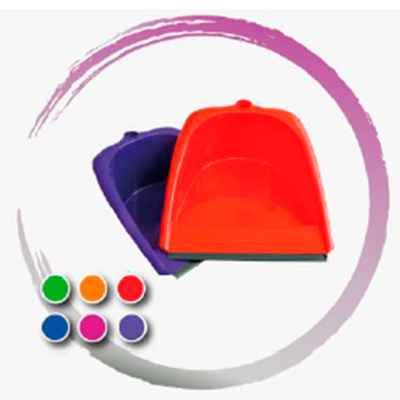 RECOGEDOR DE PLÁSTICO CON BASTÓN METÁLICO